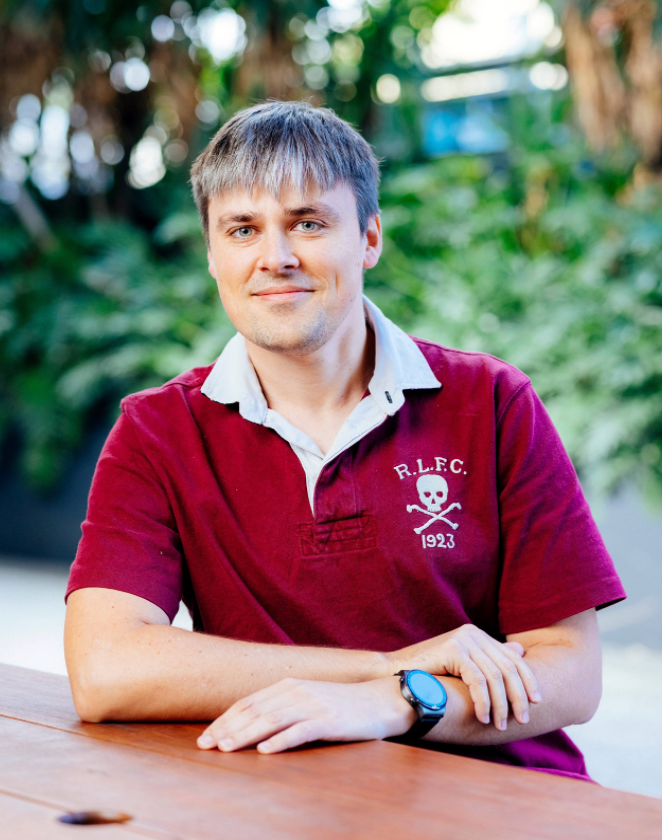 Dr. Richard Bade is an Australian Research Council Discovery Early Career Researcher (DECRA) Fellow and Senior Research Fellow at the Queensland Alliance for Environmental Health Sciences (QAEHS) within The University of Queensland. Originally from New Zealand, he completed his PhD at the University Jaume I, Castellon, Spain in 2016 before moving to the University of South Australia in 2017 and QAEHS in 2021. He is interested in understanding links between environmental and community health using wastewater analysis. His DECRA project focuses on detecting NPS in wastewater. These methods are being applied locally, nationally, and internationally to provide insights to governments and agencies on their prevalence.
