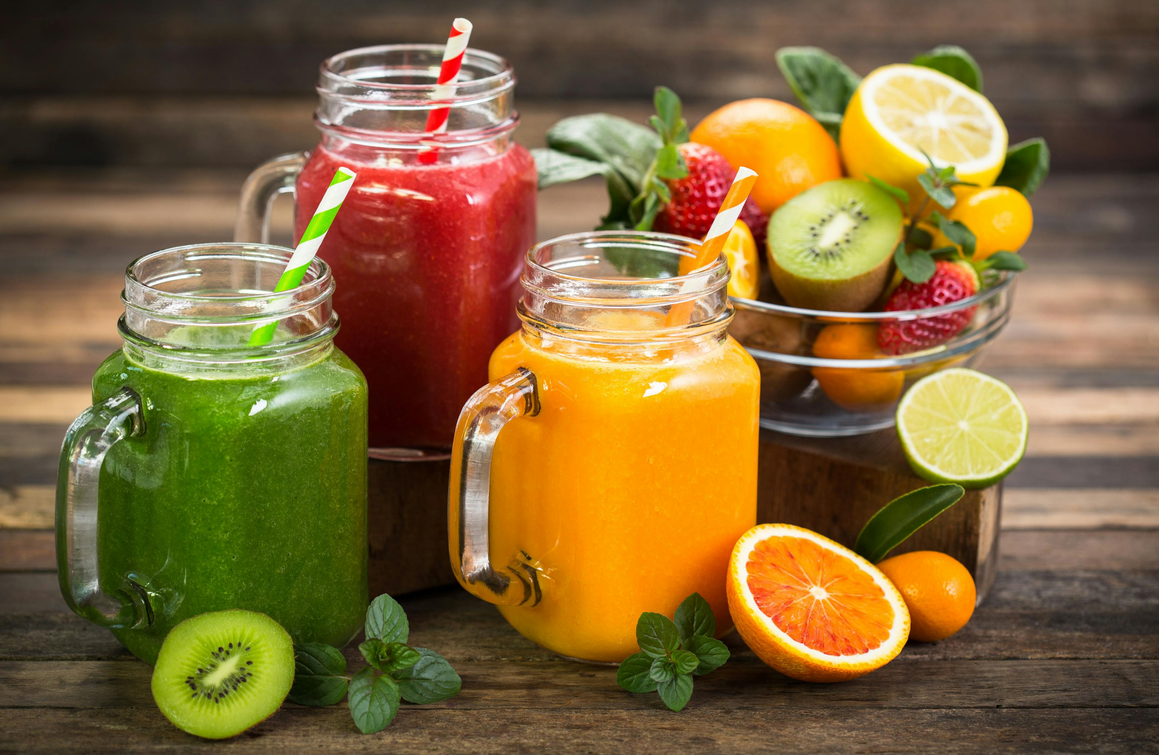 Healthy fruit and vegetable smoothies | Image Credit: © pilipphoto - stock.adobe.com